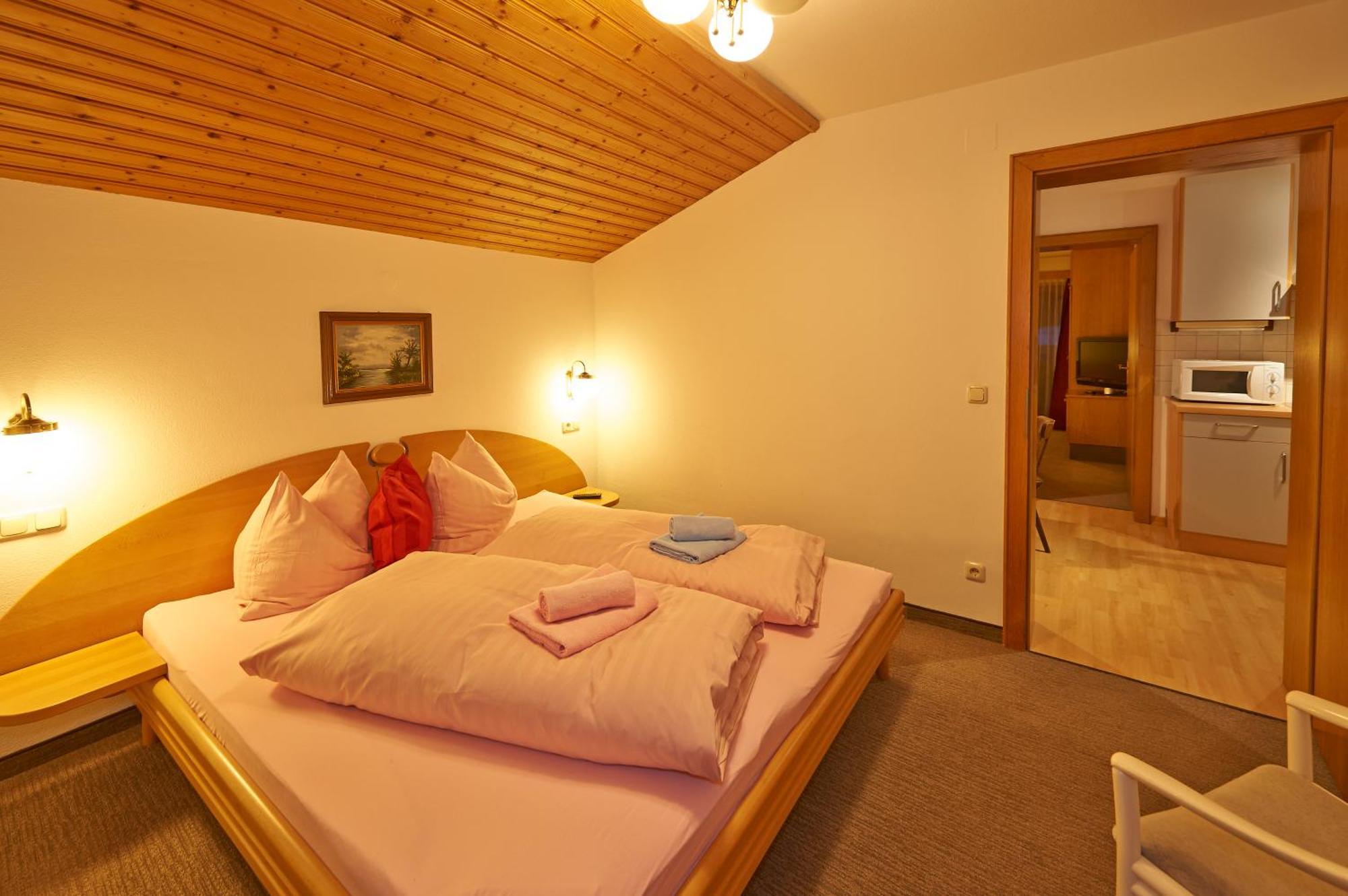 Apartments Neue Post フィルツモース 部屋 写真