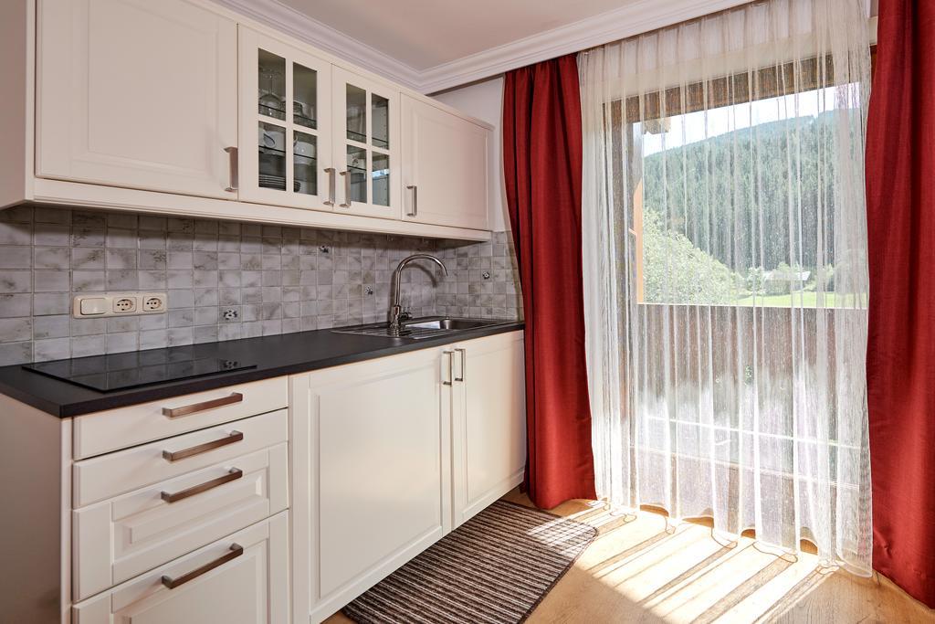 Apartments Neue Post フィルツモース エクステリア 写真